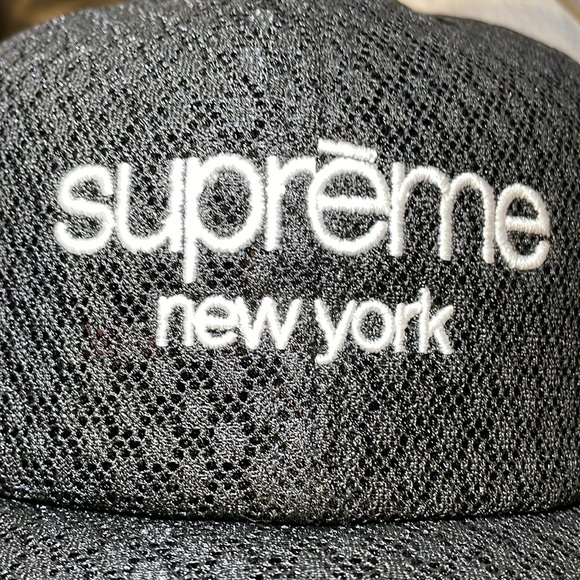 BRAND NEW Supreme New York 100% authentic black snap back - Picture 4 of 6